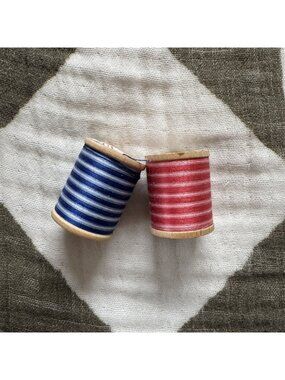 Vintage Lily Mercerized Cotton Sewing Thread Wood Spools Red Blue 150 Yd Unused